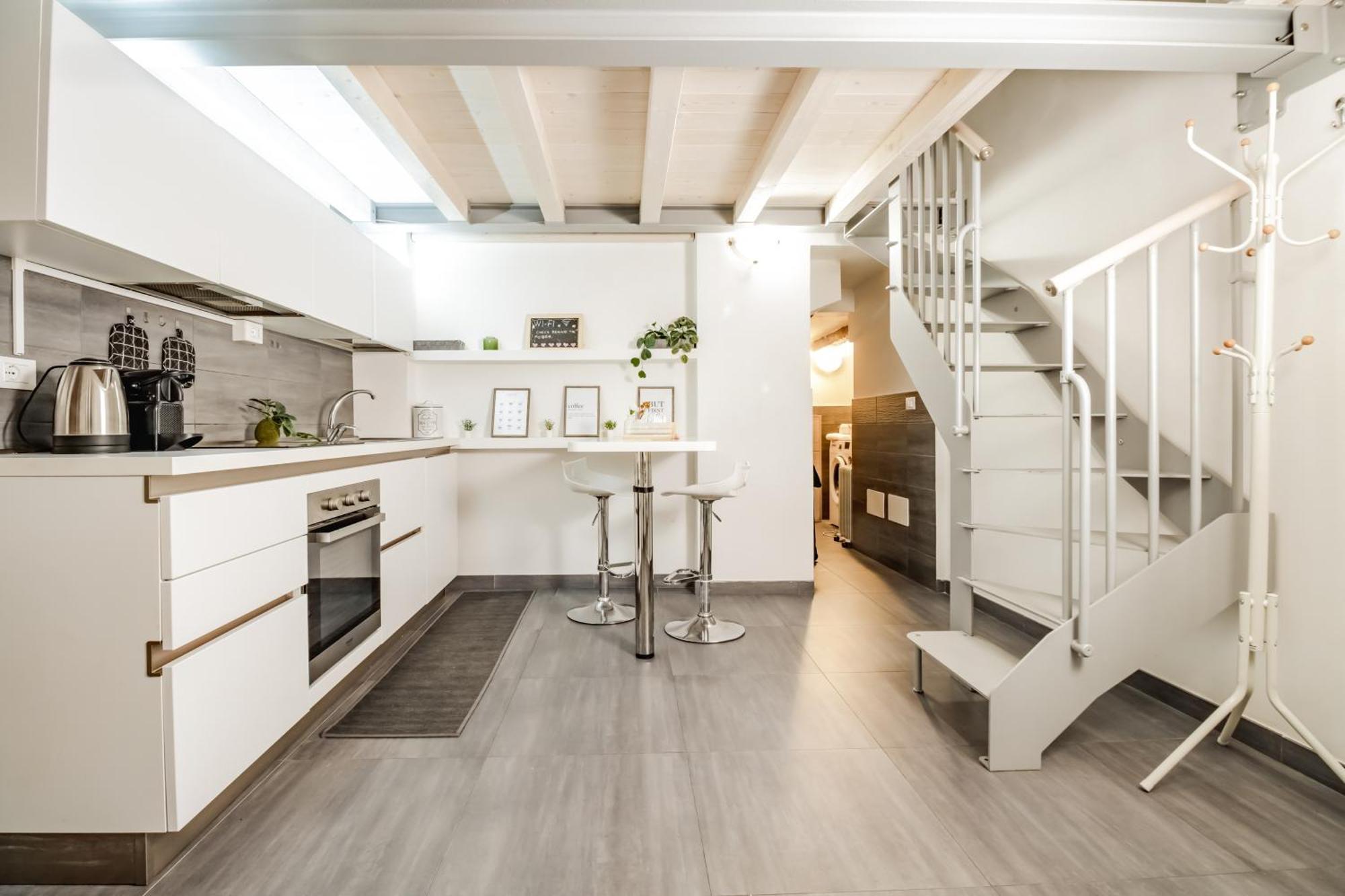 Charming Frescoed Loft Apartment Bologna Luaran gambar